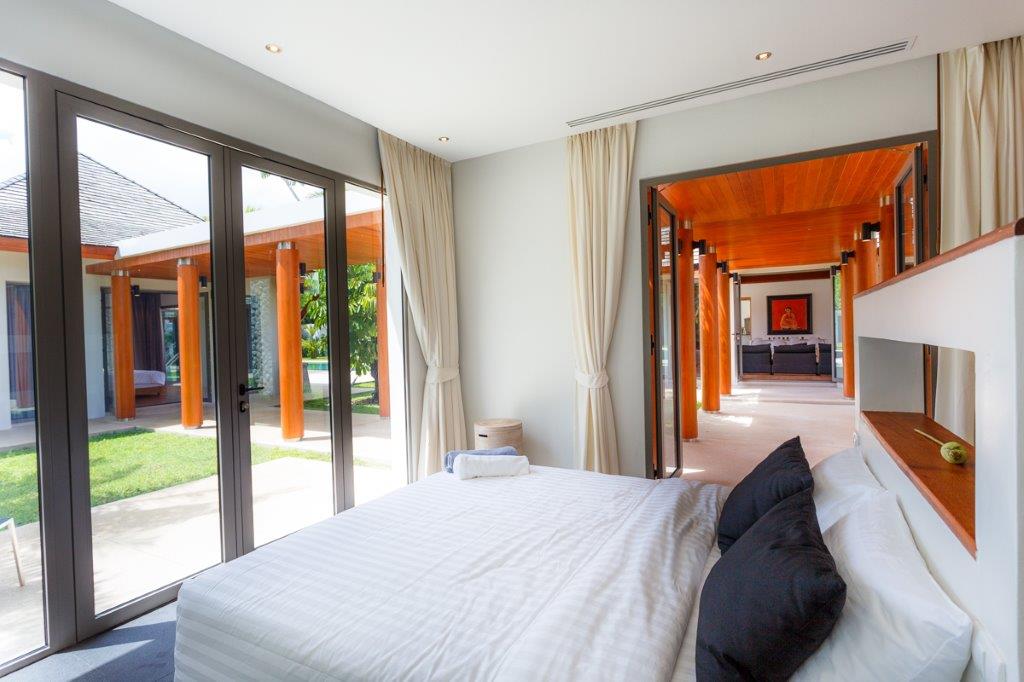 luxury villas phuket